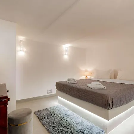 Authentic White 2bd Flat In Emporio Santorini Emporio (Santorini)