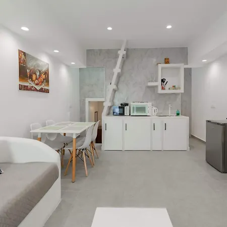 Authentic White 2bd Flat In Emporio Santorini Emporio (Santorini)